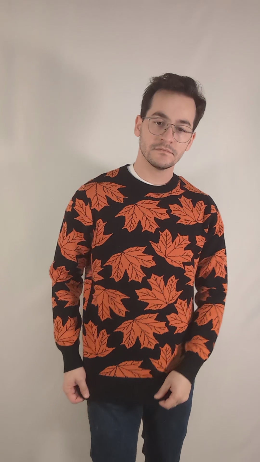 The Reversible Maple Leaf Sweater - Sleepy Peach